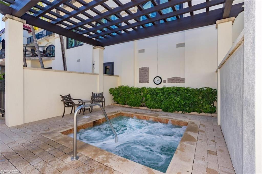 Bellasera Resort Napoli Bagian luar foto
